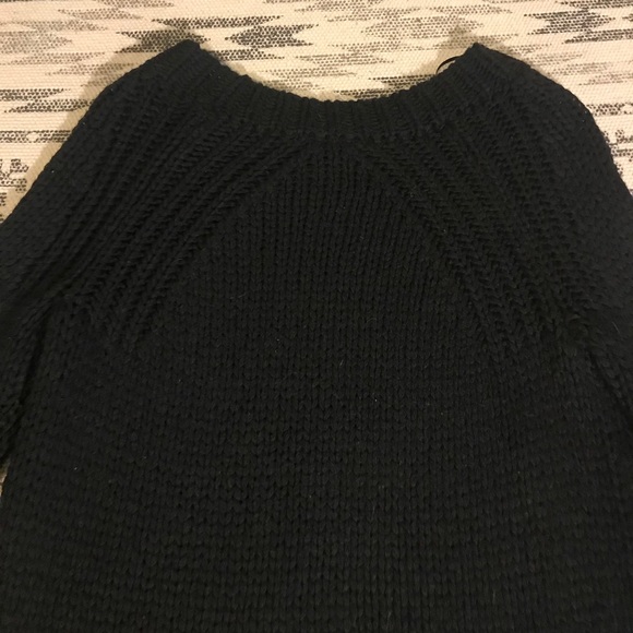 AT Thick Knit Long Black Sweater - Picture 6 of 6